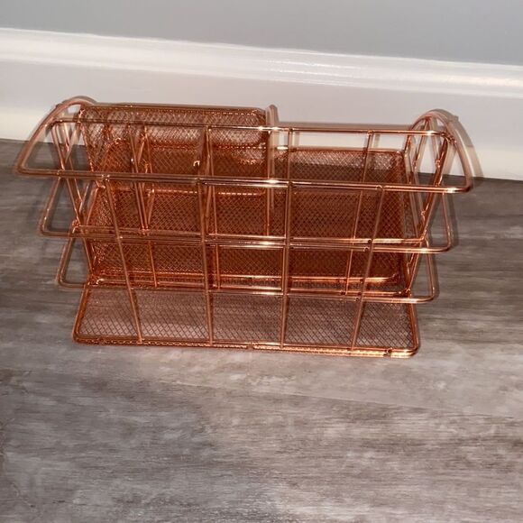 Rose gold desk organizer - Picture 6 of 6